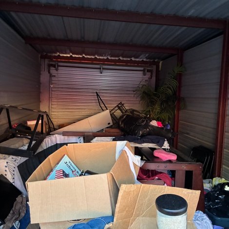 10 x 20 storage unit in Valdosta, GA