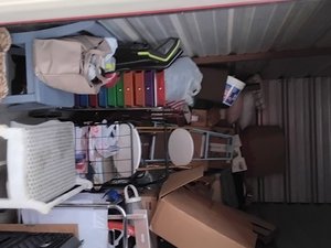 5 x 10 storage unit in Burleson, TX
