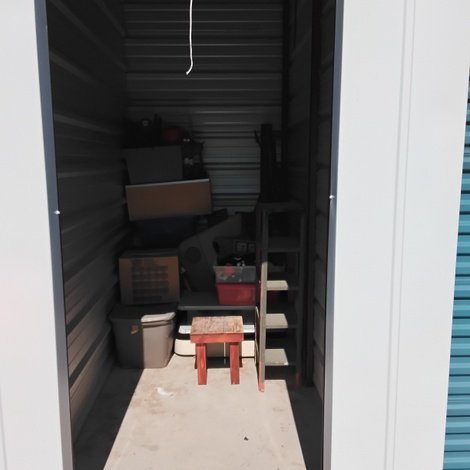 5 x 10 storage unit in Azle, TX