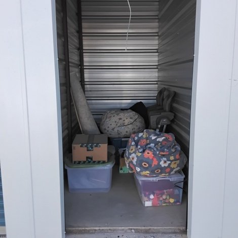 5 x 10 storage unit in Azle, TX