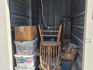 5 x 10 storage unit in Unknown, TX
