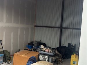 10 x 10 storage unit in Bridgeport, TX