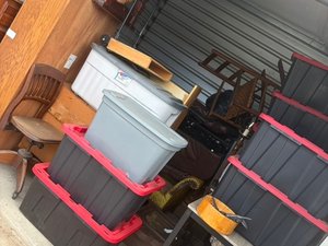 10 x 10 storage unit in Villa Rica, GA