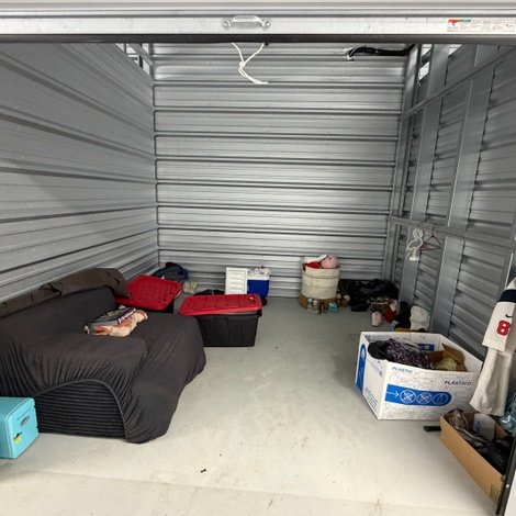 10 x 10 storage unit in Lake Worth, TX