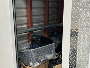5 x 5 storage unit in Jacksonville, FL