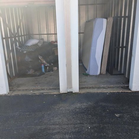 10 x 10 storage unit in Monroeville, PA