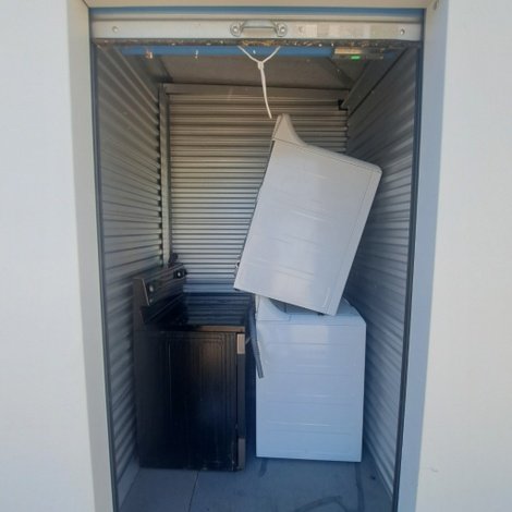 5 x 5 storage unit in Atlanta, TX