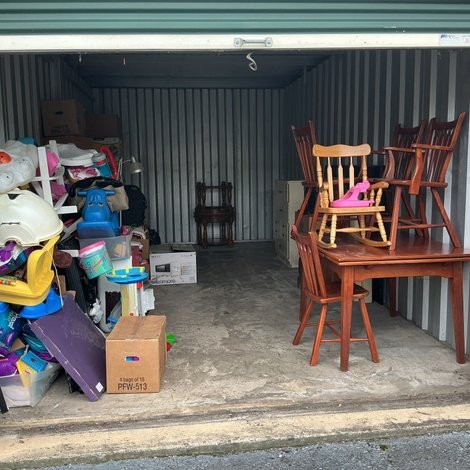 10 x 20 storage unit in Martinsburg, WV