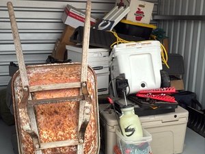 10 x 10 storage unit in Sioux City, IA