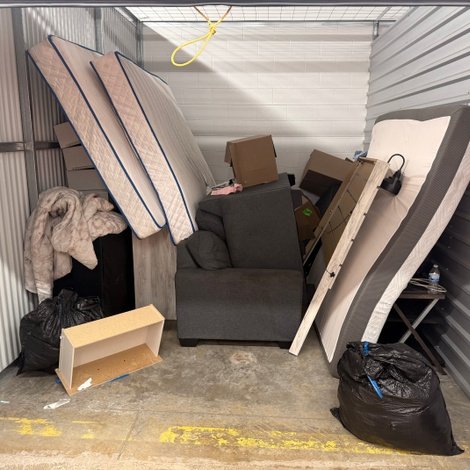 10 x 15 storage unit in Lafayette, IN