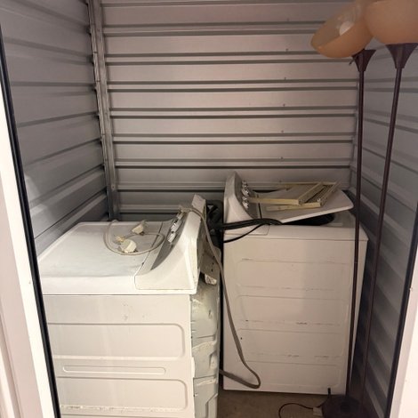 5 x 5 storage unit in Lafayette, IN