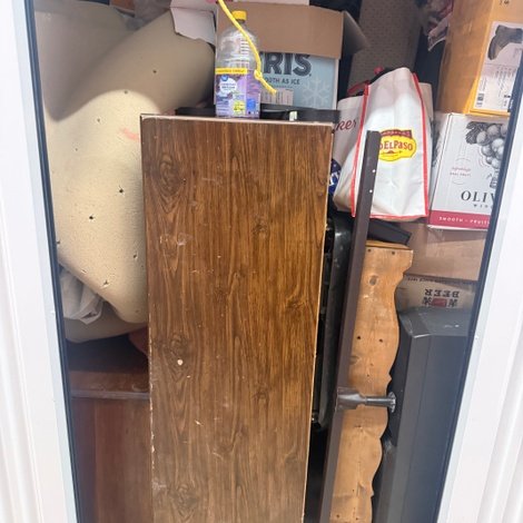 5 x 10 storage unit in Muncie, IN