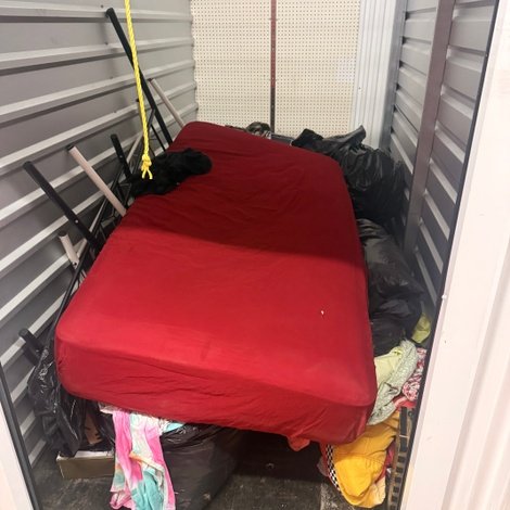 5 x 10 storage unit in Muncie, IN