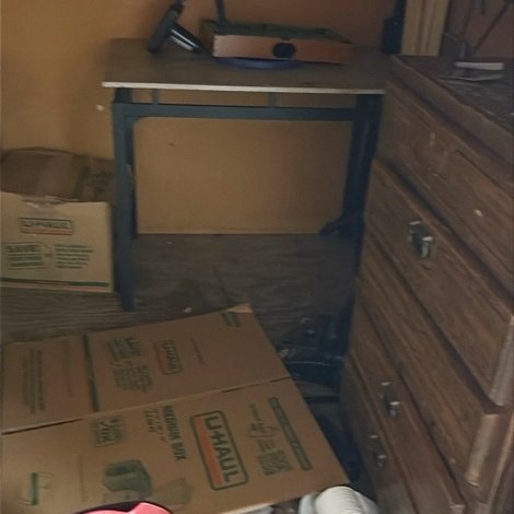 8 x 8 storage unit in Fort Wayne, IN