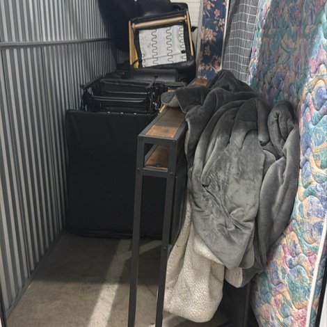10 x 11 storage unit in N New Hope, MN