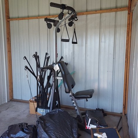 10 x 10 storage unit in Manning, SC