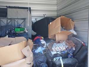 10 x 10 storage unit in Manning, SC