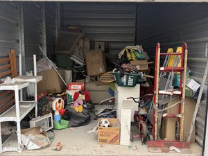10 x 20 storage unit in Decorah, IA