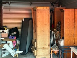10 x 30 storage unit in Valdosta, GA