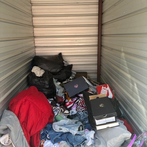 5 x 10 storage unit in Valdosta, GA