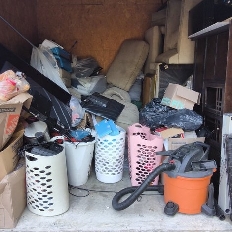 10 x 10 storage unit in Douglasville, GA