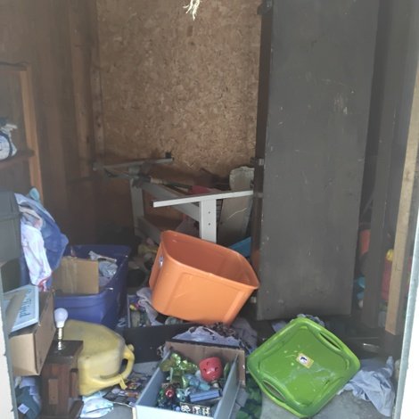 16 x 10 storage unit in Dallas, GA
