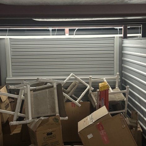 10 x 20 storage unit in Tavares, FL