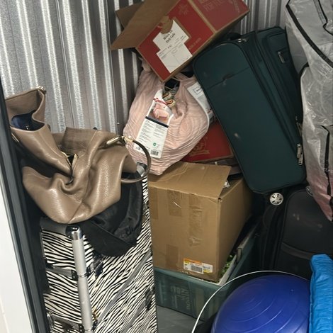 5 x 5 storage unit in Hamilton, OH