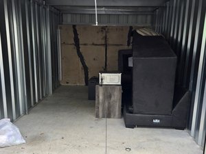 10 x 14 unit in Cumberland