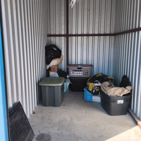 6 x 8 storage unit in Unknown, TX