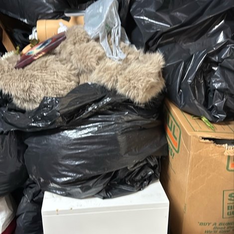 8 x 8 storage unit in Southfield, MI