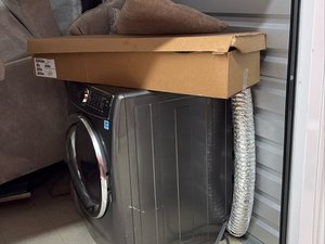 10 x 10 storage unit in Waterford, MI