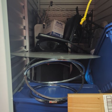 5 x 10 storage unit in Troy, MI