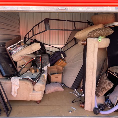 10 x 10 storage unit in Petersburg, VA
