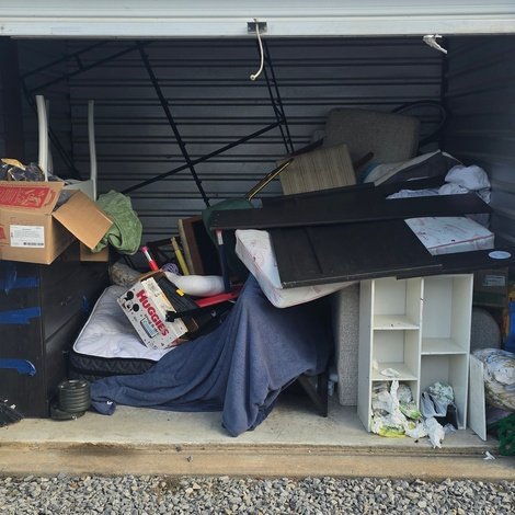 10 x 10 storage unit in McAlester, OK
