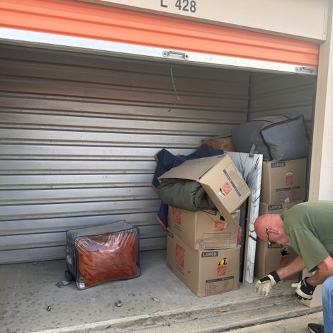 10 x 5 storage unit in Dallas, TX
