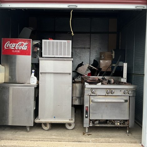 10 x 10 storage unit in Madison, WI