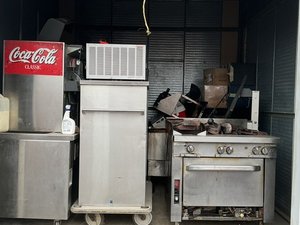 10 x 10 unit in Madison