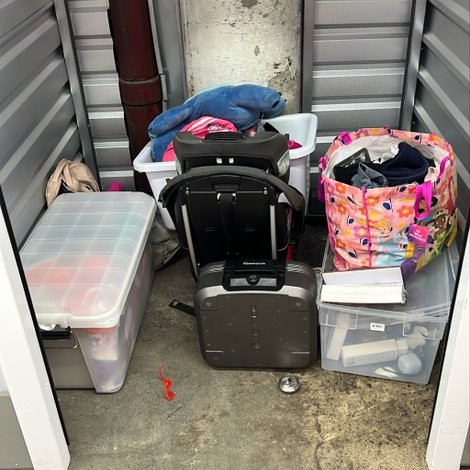 5 x 5 storage unit in Chicago, IL