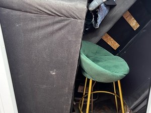 10 x 10 unit in Chicago