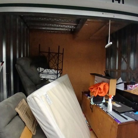 10 x 10 storage unit in Unknown, CT