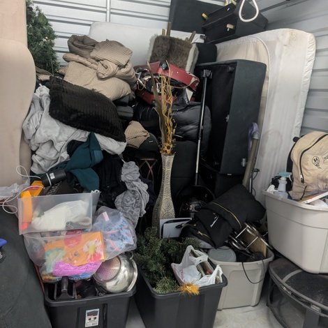 10 x 10 storage unit in Newport News, VA