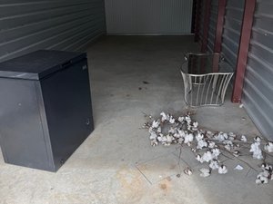 10 x 30 unit in Greenville