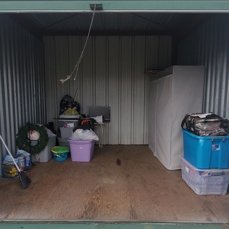 10 x 10 storage unit in Unknown, SC