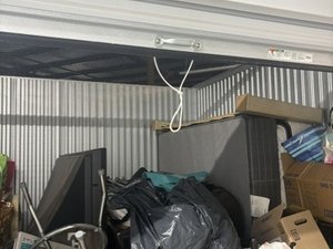 10 x 10 unit in Commerce