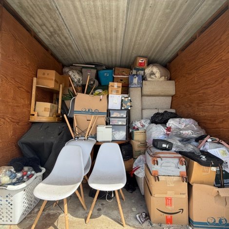 10 x 10 storage unit in Unknown, FL
