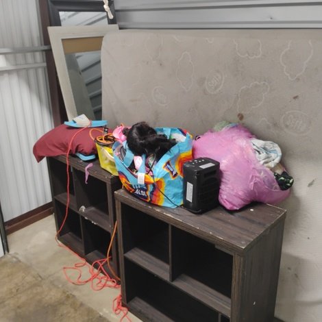 5 x 10 storage unit in Milwaukee, WI