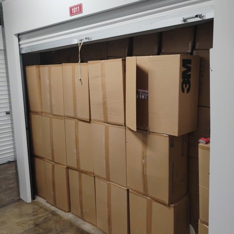 5 x 10 storage unit in Milwaukee, WI