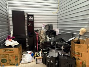 10 x 10 storage unit in NE Palm Bay, FL