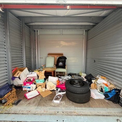 10 x 10 storage unit in NE Palm Bay, FL